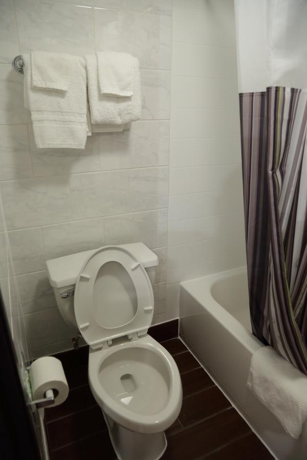 Theroff'S Motel Washington Екстериор снимка