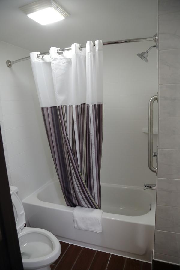 Theroff'S Motel Washington Екстериор снимка